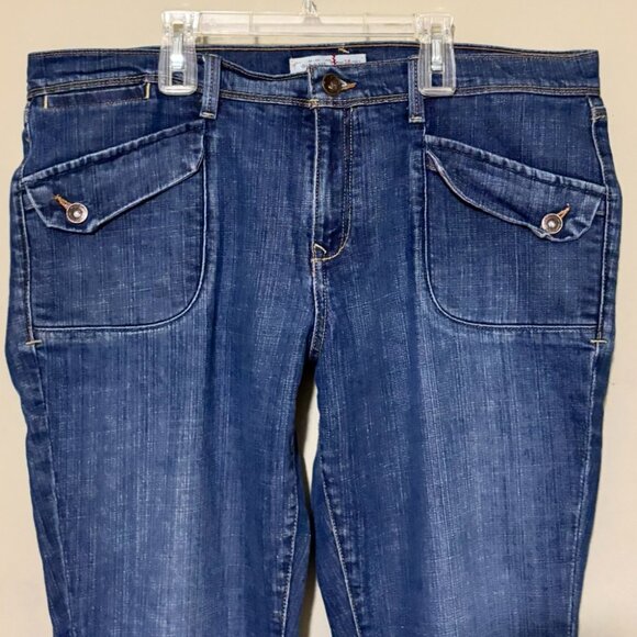 Old Navy Mid-Rise Bootcut Jeans – Size 16 Blue Denim - Picture 3 of 5